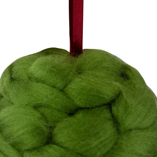 Northlight 4.25" Green Yarn Ball Hanging Christmas Ornament {6}