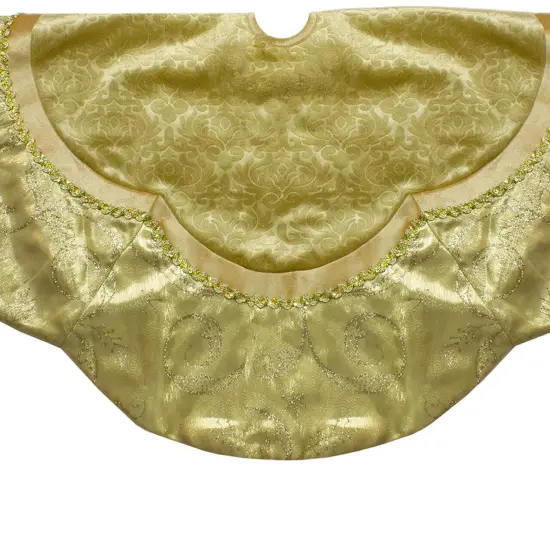 Northlight 48-Inch Golden Scalloped Velvet Christmas Tree Skirt With a Metallic Trim {4}
