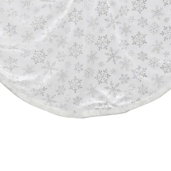 Northlight 48" Silver and White Snowflakes Christmas Tree Skirt {4}