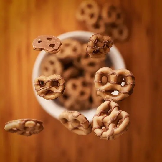 REESES PRZTL DIPPED PEG,4.25 oz (Case of 12) {3}