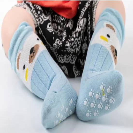 KItcheniva 3 Pairs Anti Slip Non Skid Newborn Long Stockings Socks {4}
