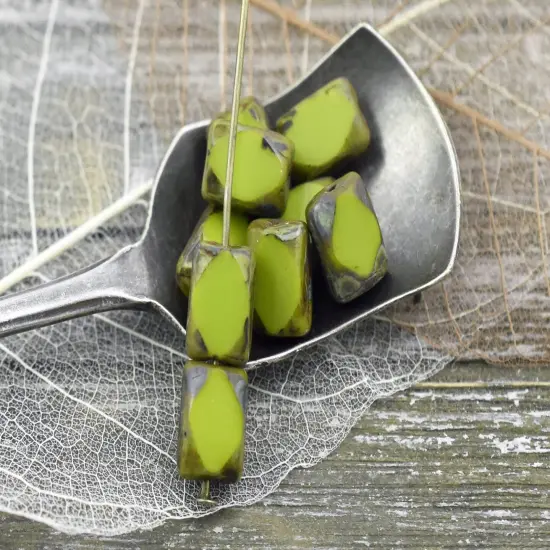 *20* 7x10mm Chartreuse Picasso Table Cut Chicklet Rectangle Beads {2}