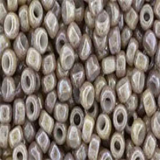 Toho Size 8 Round, Marbled Op Pink/Amethyst, 17 grams {1}