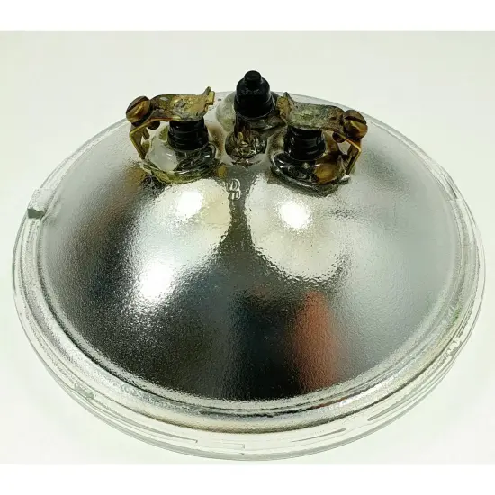 GE Q4681 - 36271 - 450w 28v PAR46 - Aircraft Quartzline Halogen Bulb {6}