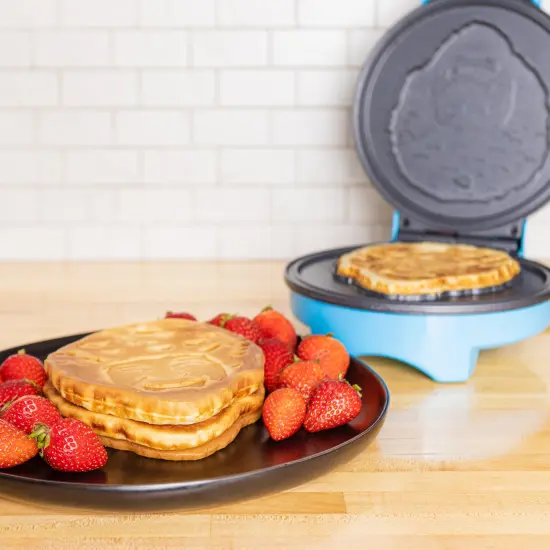 Uncanny Brands Bob Ross Waffle Maker {4}