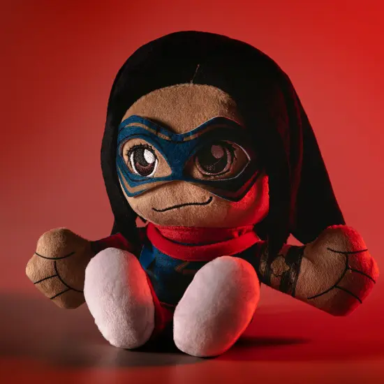 Bleacher Creatures Marvel Ms. Marvel 8" Kuricha Sitting Plush {6}