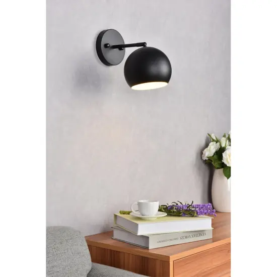 Othello 1 light black wall sconce {2}