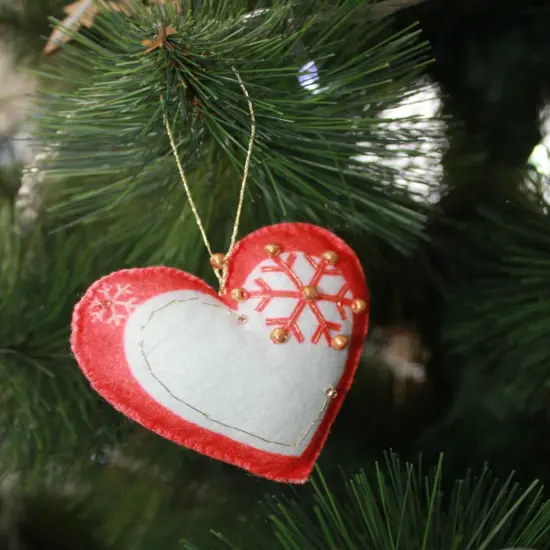 Felting kit New Year's toys {3}