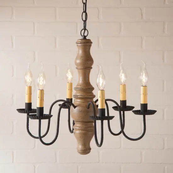 Gettysburg Chandelier in Pearwood {3}
