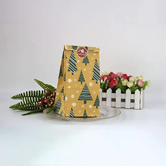 24 Pieces Christmas Treat Bags,Christmas Paper Bags,Christmas Stickers, Christmas Goodie Bag Party Supplies for Classrooms, Party Favors, Kraft Holiday Goody {5}