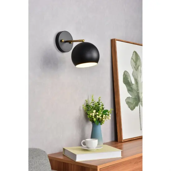 Othello 1 light black and brass wall sconce {2}