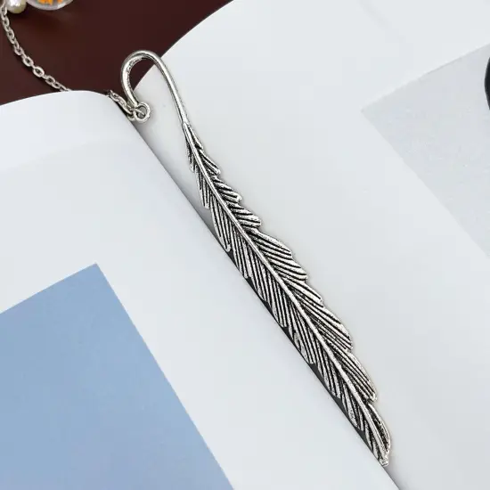 Wrapables Metal Leaf Bookmark with Charm for Book Lovers & Readers (Set of 2) Mint & Blue {12}