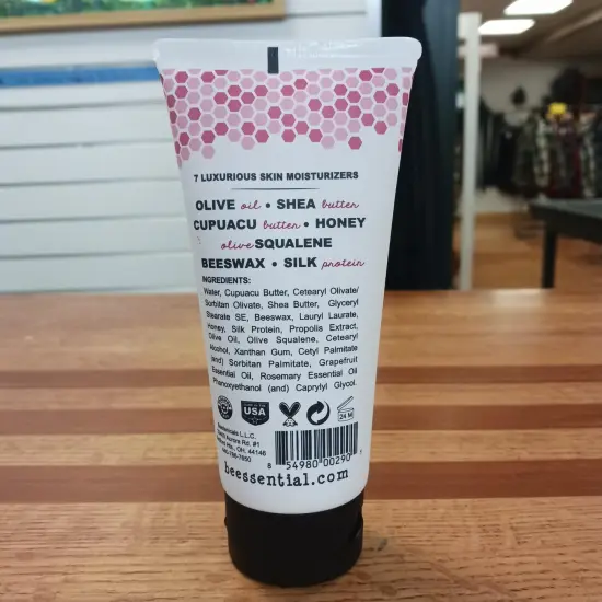 Beessential Body Cream - Grapefruit with Rosemary {3}