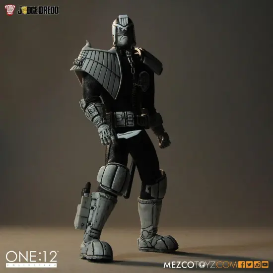 Judge Dredd One:12 Collective Action Figure Black and White NYCC Exclusive {6}
