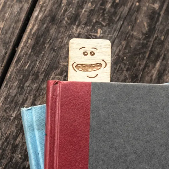 Bookmark - Look at Me {3}