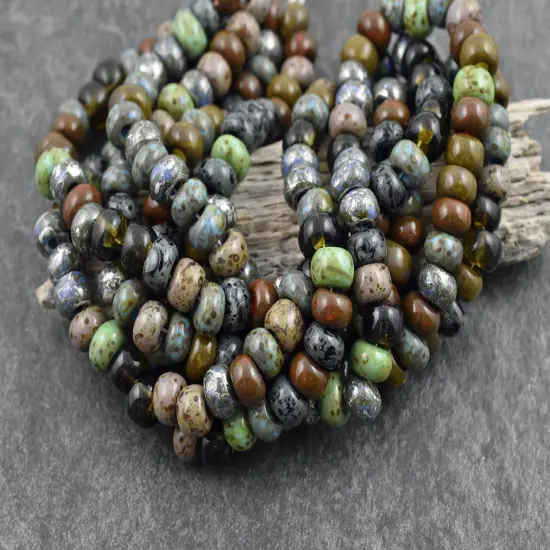 *25* 34/0 Aged Interstellar Picasso Mix Seed Beads {4}
