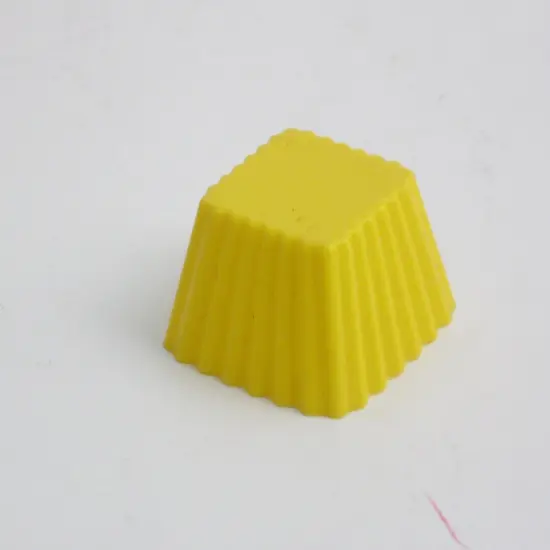 MINI SILICONE BAKING CUPS, 1.5" X 1.5" {6}