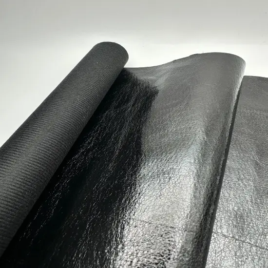 Black foil Vinyl (lightweight) {1}