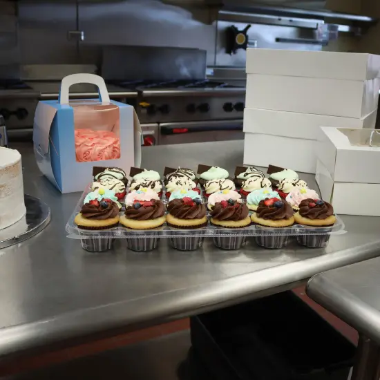 Spec101 | Plastic Cupcake Holder Carrier for 24 Standard Cupcakes {6}