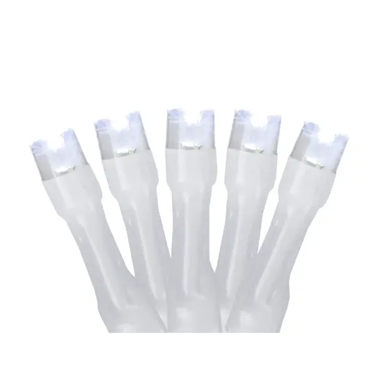 Northlight Battery Operated LED Wide Angle Christmas Lights - Pure White - 9.5' White Wire - 20ct {1}