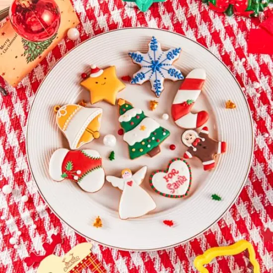 9 Pieces Christmas Cookie Cutters 2" to 3.5" Cookie Cutters Cookie Cutters Christmas Shapes {3}