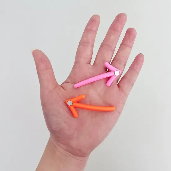 Wrapables Novelty Refrigerator Magnets for Kitchen, Whiteboards, Cabinets, and Lockers (Set of 12) Arrows {4}