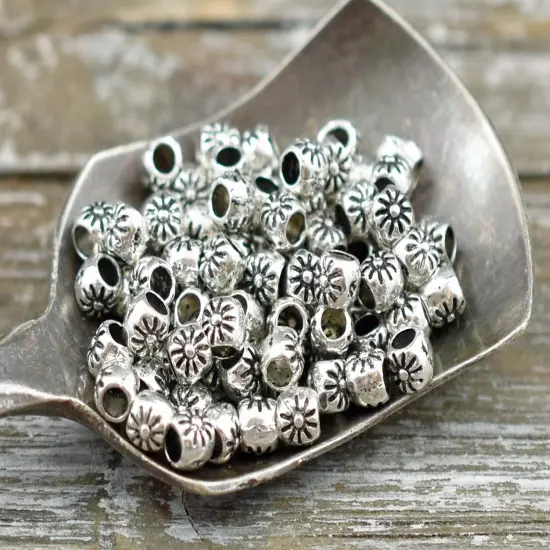 *300* 3x3mm Antique Silver Flower Barrel Spacer Beads {5}