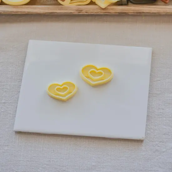 2 pcs Heart Polymer Clay Cutter Set By Hello Cutters {2}