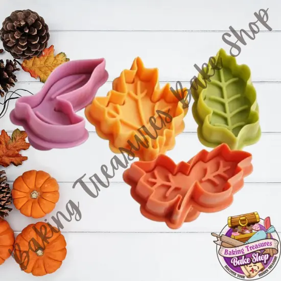 4 pc Leaf cookie PLUNGERS {2}