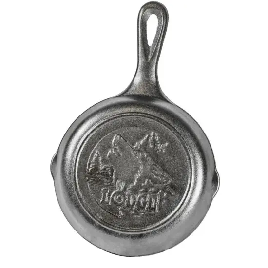 Lodge 6.5" Skillet - Wolf Design {1}