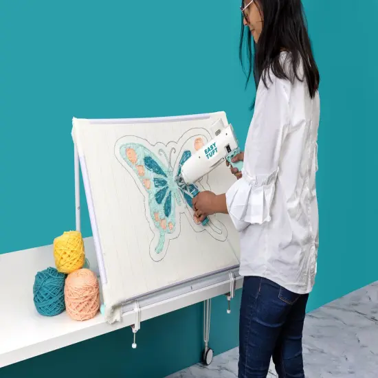 We R Easy Tuft Tufting Frame {4}