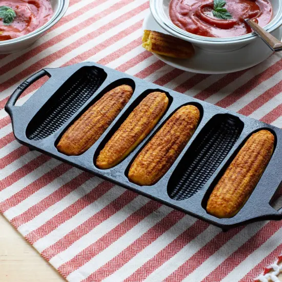 Lodge Cast Iron Cornstick Pan Seasoned Dual Handles Makes 6 Sticks {4}