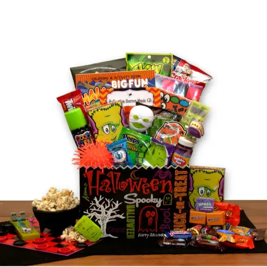 GBDS Halloween Fun Candies & Games Gift Box {1}