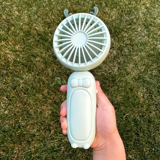 Wrapables Mini Portable Handheld and Desktop Rechargeable USB Fan, Green Deer {4}