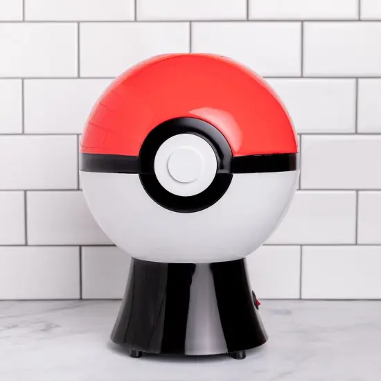 Uncanny Brands Pok&eacute;mon Pokeball Popcorn Maker {4}