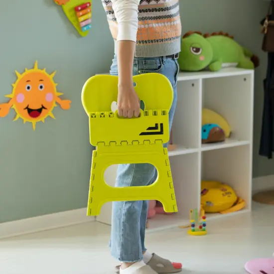 Plastic Foldable Step Stool with Back Support, Heart Shaped Backrest, Portable Chair with Handle, Kids Stepping Stool and Bathroom Stool, Collapsible Step Stool Green {5}