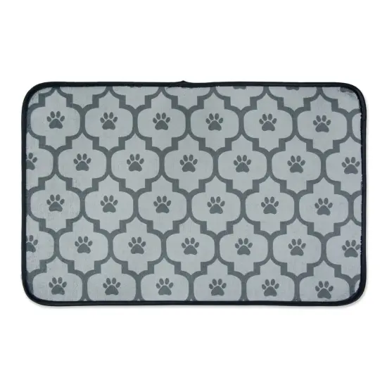 DII Gray Lattice Paw Pet Mat {1}