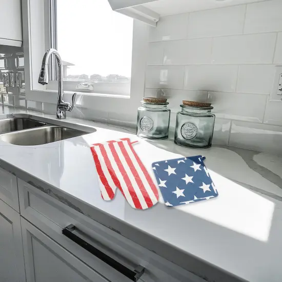 Patriotic Stars & Stripes American Flag Pot Holder & Oven Mitt Set {5}