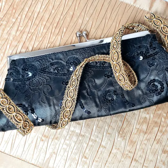 10 yards of Collette Woven Braid Circle Trim | 10 yard cut Black {4}