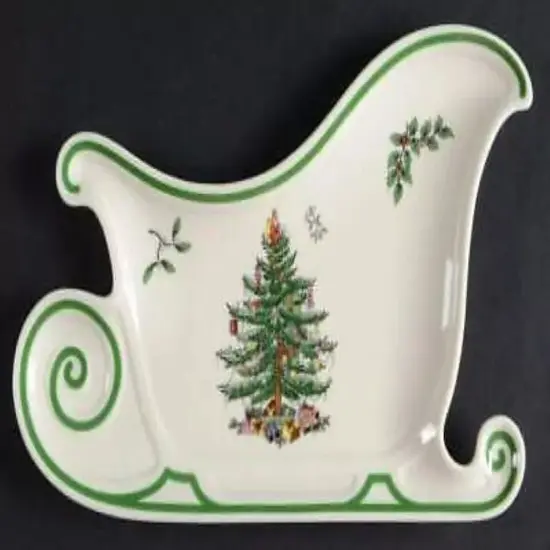 Spode Christmas Tree Embossed Sleigh Plate | 9 &ndash; Inch | Made of Fine Earthenware {2}