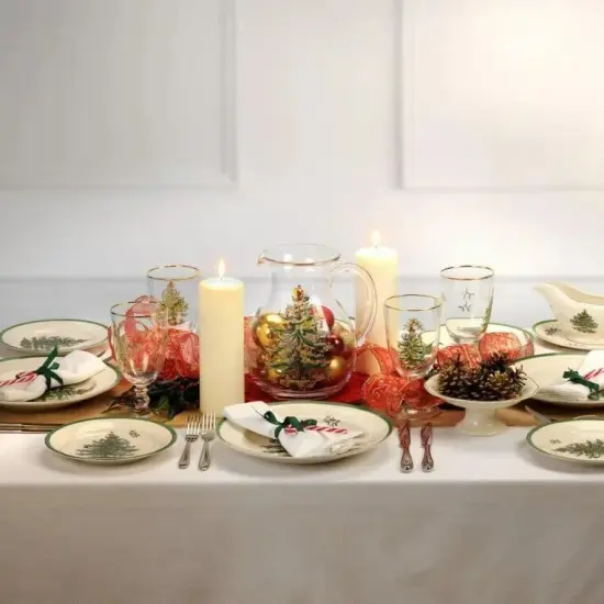 Spode Christmas Tree Gold Collection Salt Pepper Shaker, 4 Inch {2}