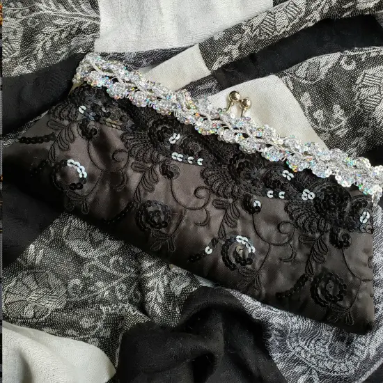 20 yards of Sharon Scallop Edge Sequin Braid Trim | 20 yard cut {4}