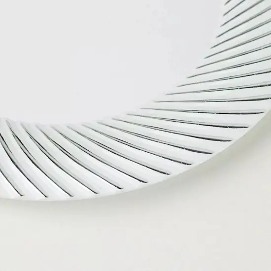 10 WHITE SILVER 9" Round Plastic Dinner PLATES Swirl Design {2}