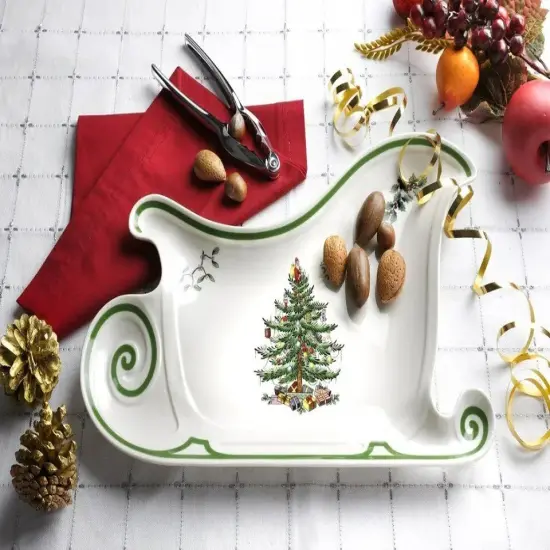 Spode Christmas Tree Embossed Sleigh Plate | 9 &ndash; Inch | Made of Fine Earthenware {3}