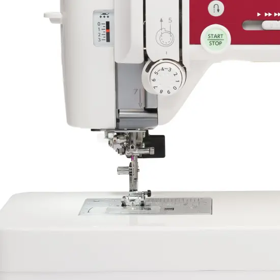 Janome MC6650 Computerized Sewing and Quilting Machine {4}