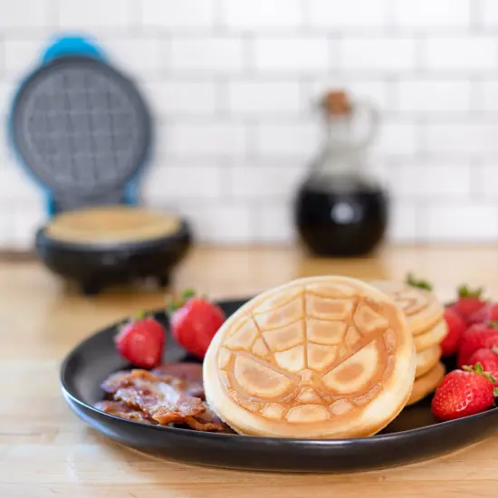 Uncanny Brands Marvel Spider-Man Mini Waffle Maker {1}