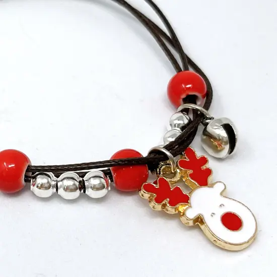 Wrapables Friendship Beaded Enamel Charm Bracelet, Reindeer {2}