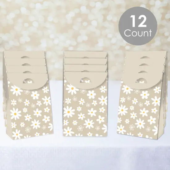 Big Dot of Happiness Tan Daisy Flowers - Floral Gift Favor Bags - Party Goodie Boxes - Set of 12 {3}