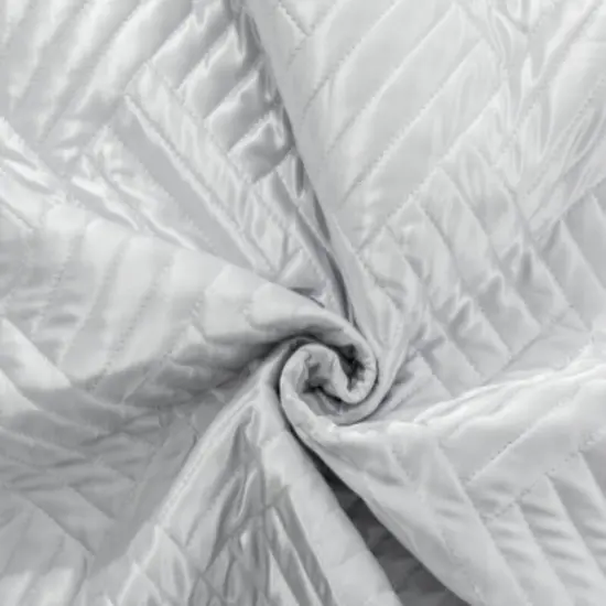 Prato II Quilt Black {3}