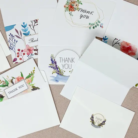 Wrapables Blank Thank You Cards with Envelopes & Seals for Weddings, Bridal Showers, Baby Showers (Set of 4), Blissful Bloom {6}